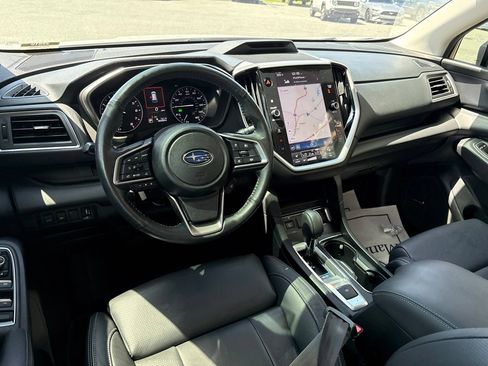 Used 2023 Subaru Ascent Limited w/ Technology Package AWD/4WD image 4