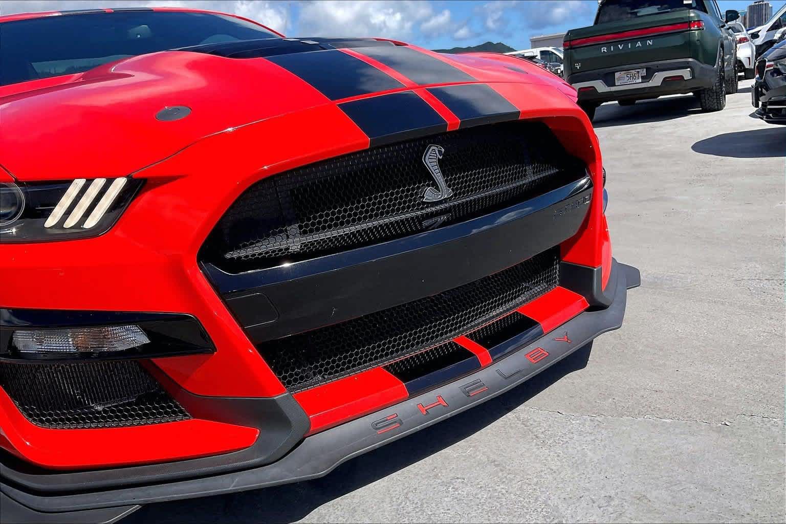 Used 2022 Ford Mustang Shelby GT500 w/ Carbon Fiber Track Pack RWD image 32