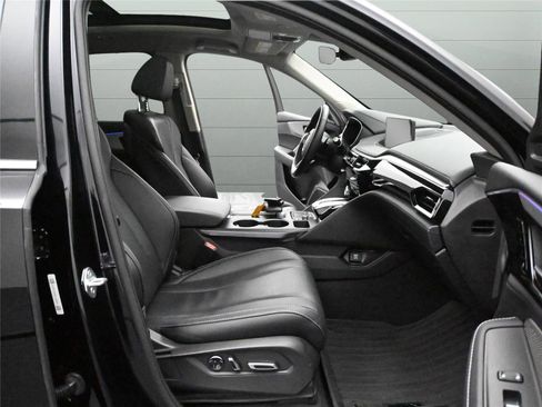 Certified 2023 Acura MDX SH-AWD w/ Technology Package image 16