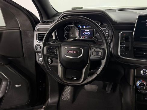 Used 2021 GMC Yukon XL AT4 image 14