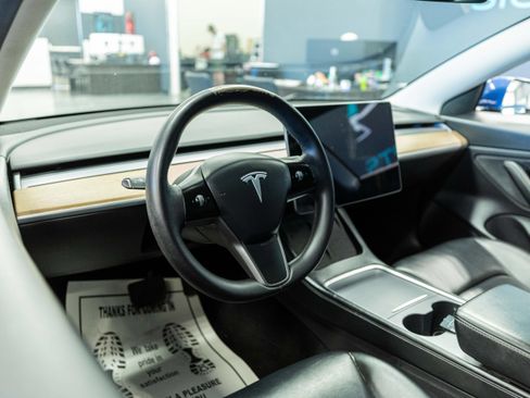 Used 2021 Tesla Model 3 Long Range AWD/4WD image 10