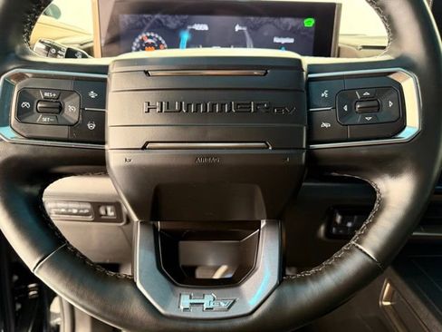 Used 2025 GMC Hummer EV 2X AWD/4WD image 41