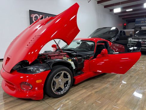 Used 1997 Dodge Viper GTS RWD image 13