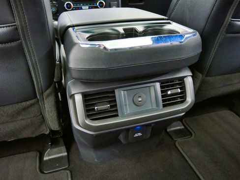 Used 2025 Ford F150 Lariat AWD/4WD image 21