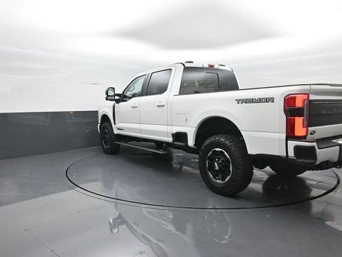 New 2026 Ford F350 Platinum w/ Tremor Off-Road Package AWD/4WD image 5
