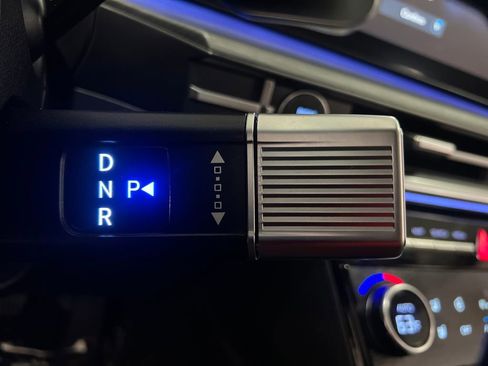 Used 2024 Hyundai Santa Fe Limited image 26