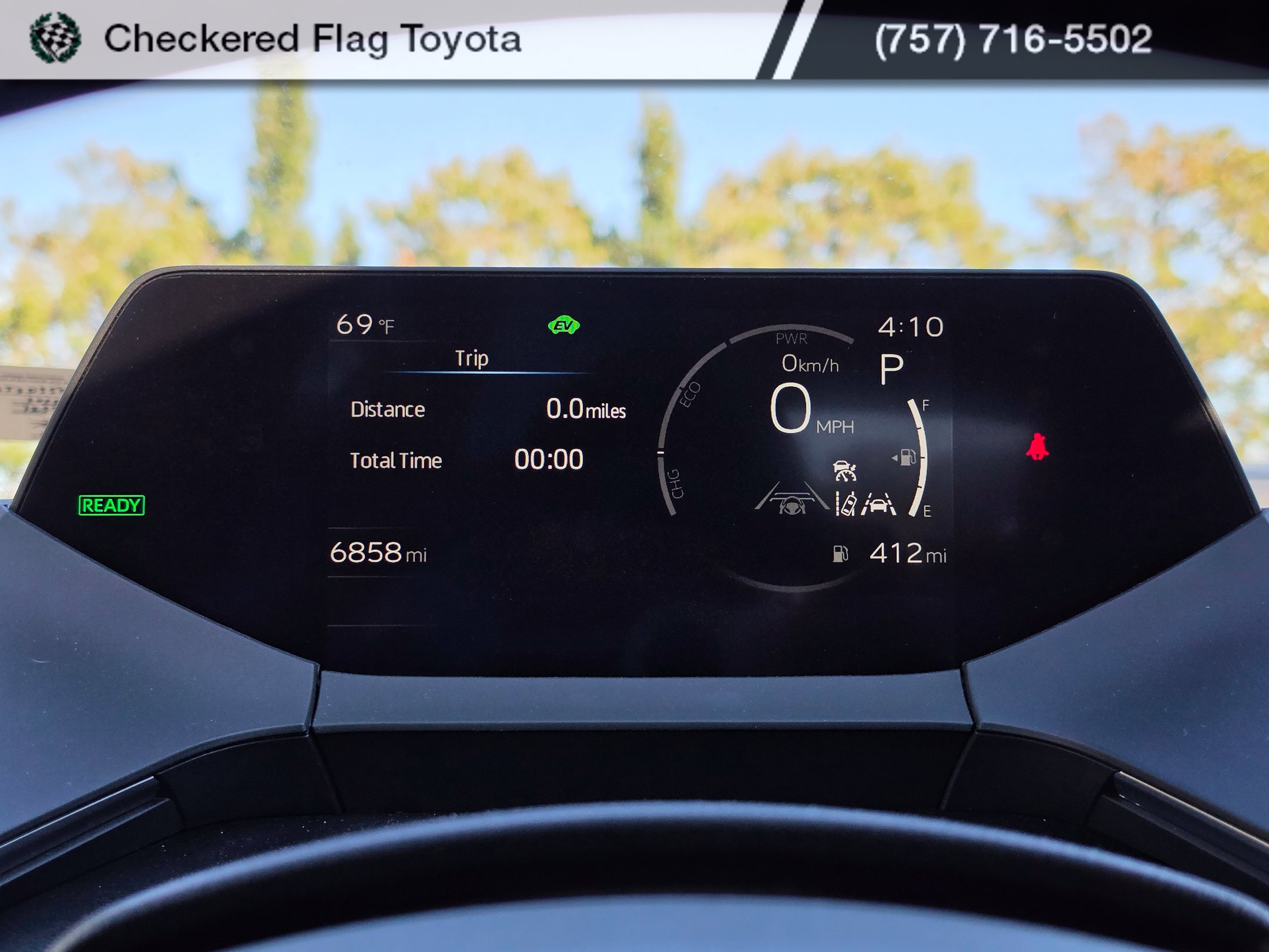 Certified 2026 Toyota Prius LE AWD/4WD image 11
