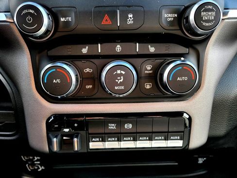 New 2024 RAM 4500 SLT w/ Quick Order Package 2YG SLT image 24