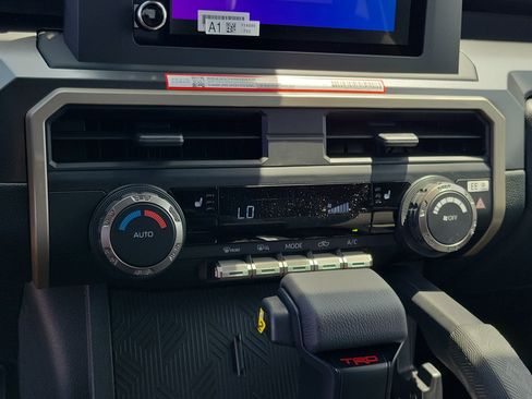 New 2026 Toyota Tacoma TRD Off-Road AWD/4WD image 27