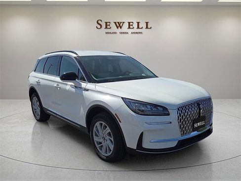 New 2026 Lincoln Corsair Premiere image 6