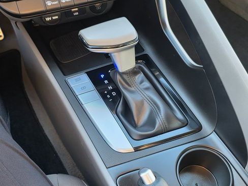 Certified 2025 Hyundai Elantra Sport image 26