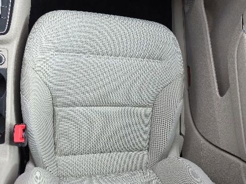 Used 2018 Volkswagen Golf S FWD image 20