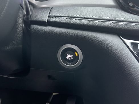 New 2026 Chrysler Pacifica Select image 32