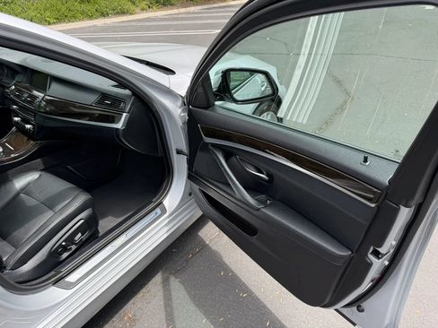 Used 2014 BMW 535i xDrive Sedan AWD/4WD image 23
