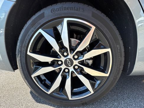 Used 2025 Chevrolet Malibu RS FWD image 17