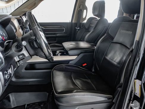 Used 2022 RAM 3500 Laramie image 29