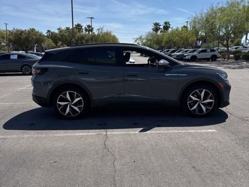 Used 2023 Volkswagen ID.4 S image 4