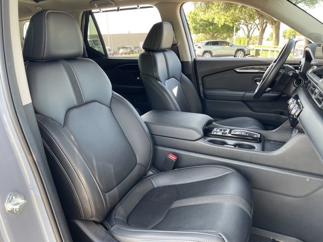 Used 2025 Honda Pilot Touring image 28