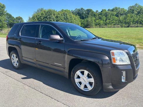 Used 2014 GMC Terrain SLE FWD image 3