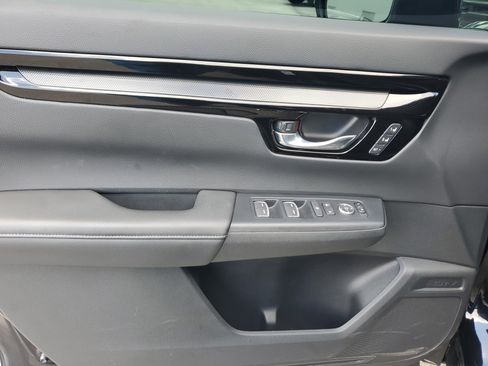 Used 2025 Honda CR-V EX-L image 28