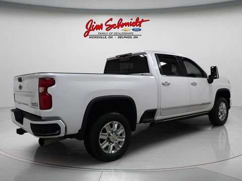 Used 2024 Chevrolet Silverado 2500 High Country image 6