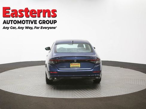 Used 2025 Honda Accord SE image 36