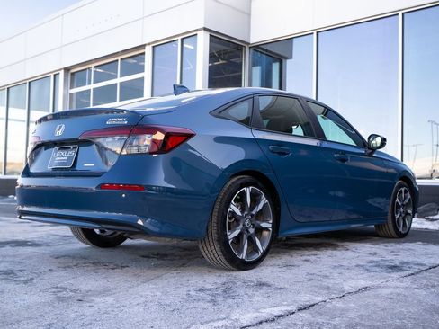 Used 2025 Honda Civic Sport image 9