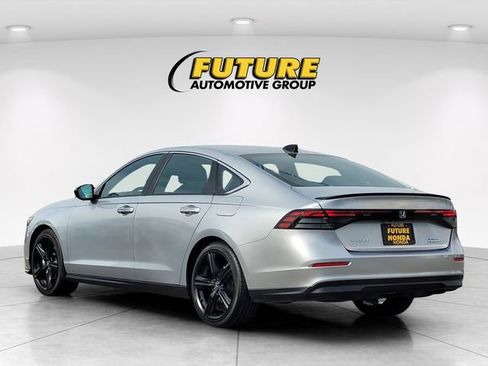 Used 2024 Honda Accord Sport image 7