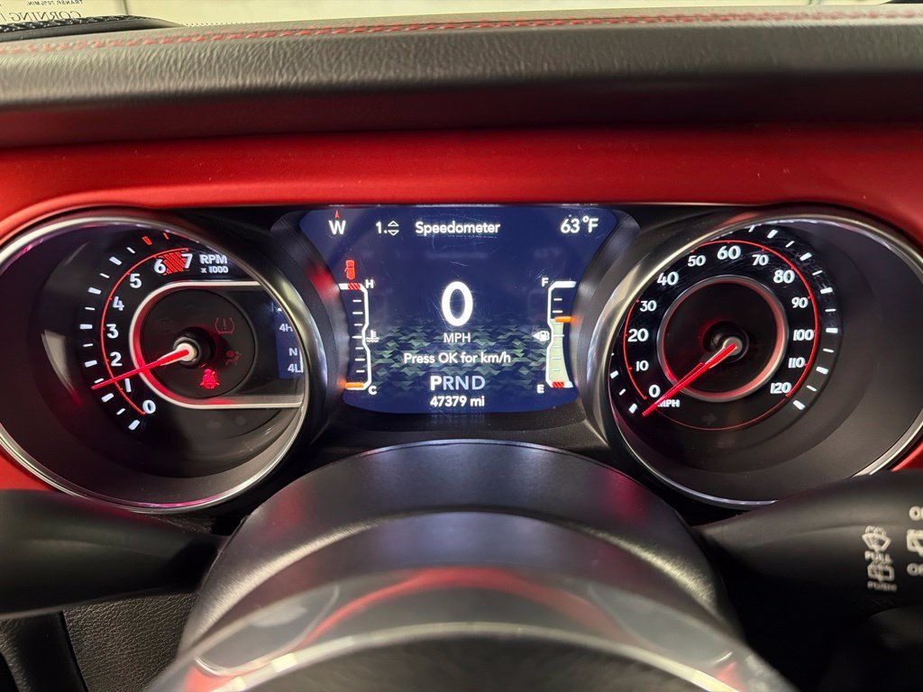 Used 2022 Jeep Wrangler Unlimited Rubicon w/ LED Lighting Group AWD/4WD image 22