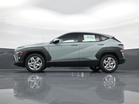 New 2026 Hyundai Kona SE image 28