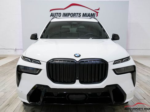 Used 2024 BMW X7 xDrive40i w/ M Sport Package image 30