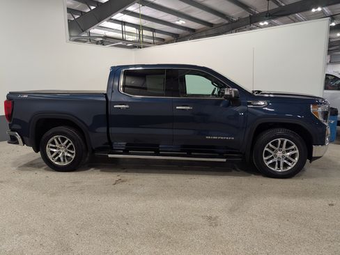 Used 2020 GMC Sierra 1500 SLT w/ SLT Premium Plus Package AWD/4WD image 2