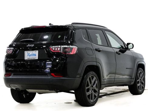 New 2026 Jeep Compass Limited image 5
