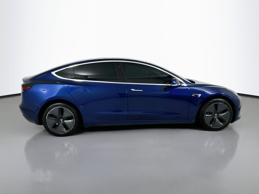 Used 2018 Tesla Model 3 Long Range AWD/4WD image 9