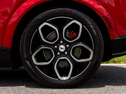 Used 2023 Ford Mustang Mach-E GT image 14