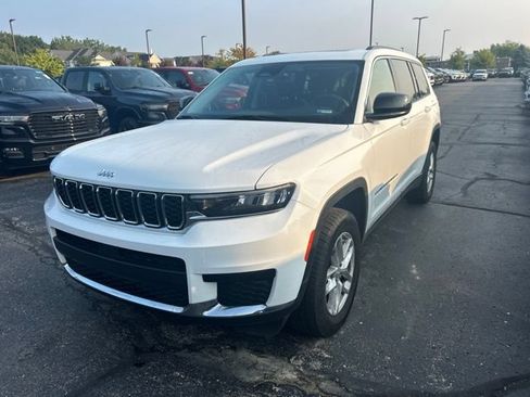 Used 2024 Jeep Grand Cherokee L Laredo AWD/4WD image 1