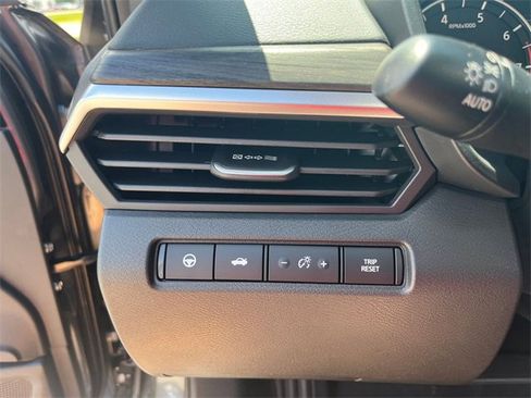 New 2025 Nissan Altima 2.5 SV w/ SV Premium Package image 17