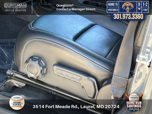Used 2023 Jeep Wrangler Unlimited Sahara AWD/4WD image 7