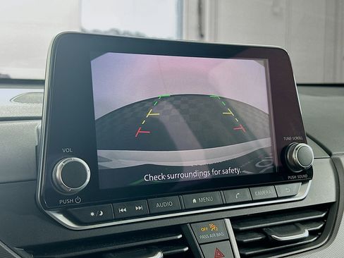 Used 2024 Nissan Altima 2.5 SR image 22