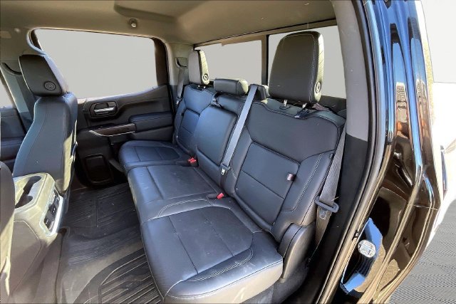 Used 2020 GMC Sierra 1500 SLT w/ SLT Premium Package AWD/4WD image 16
