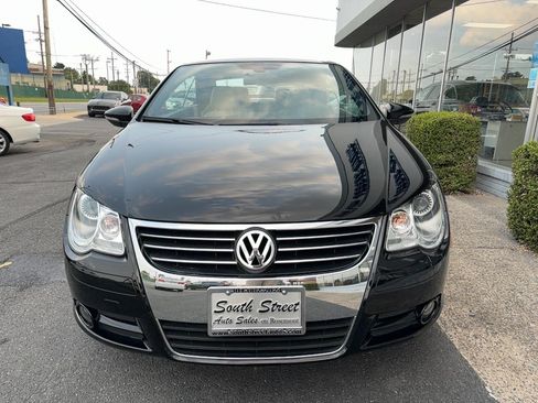 Used 2010 Volkswagen Eos Lux FWD image 27