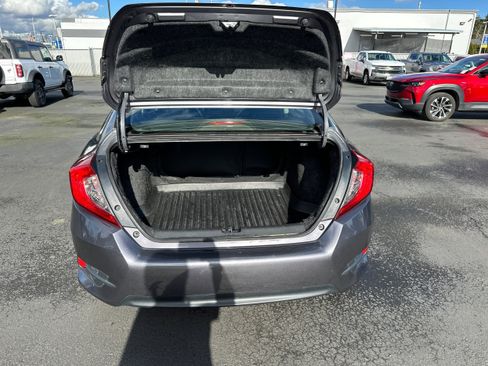 Used 2017 Honda Civic EX image 11