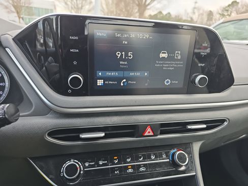 Used 2022 Hyundai Sonata SE image 19