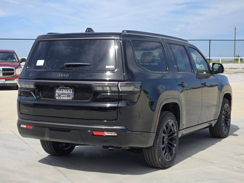New 2026 Jeep Grand Wagoneer Summit AWD/4WD image 5