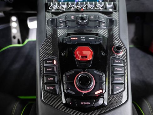 Used 2019 Lamborghini Aventador SVJ AWD/4WD image 48