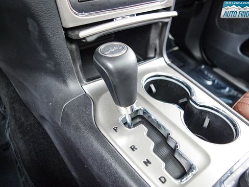 Used 2013 Jeep Grand Cherokee Overland w/ Advance Technology Group image 19