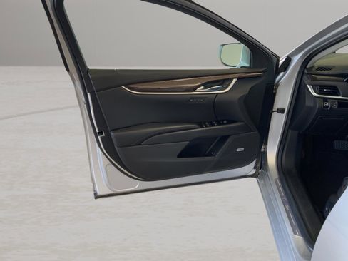 Used 2016 Cadillac XTS Luxury FWD image 12
