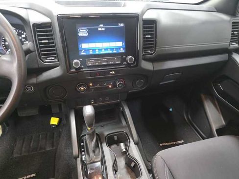 Used 2023 Nissan Frontier SV w/ Midnight Edition Package RWD image 6