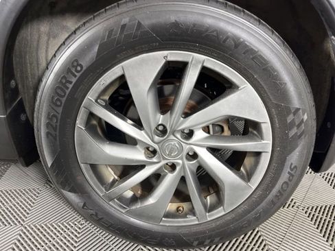 Used 2014 Nissan Rogue SL FWD image 13