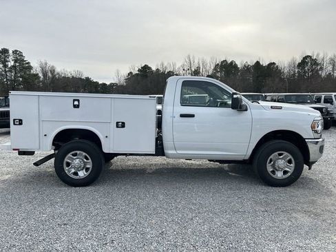 New 2024 RAM 3500 Tradesman w/ Chrome Appearance Group image 6